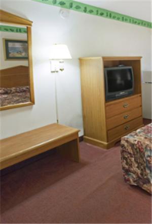Americas Best Value Inn - Manchester Habitación foto